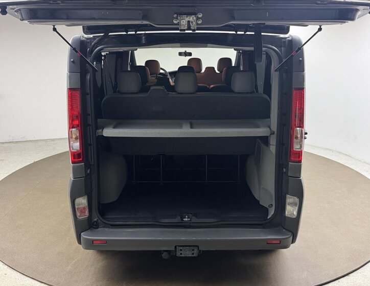 Opel Vivaro Kombi 2,0 l 84 kw