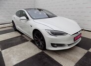 Tesla Model S Sedan / Limuzína 1,0 576 kw