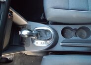 Volkswagen Touran MPV 1,6 l 77 kw