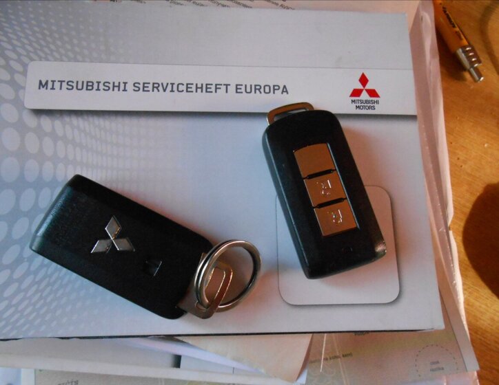 Mitsubishi Outlander Kombi 2,3 l 110 kw