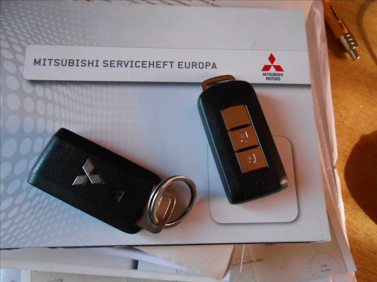 Mitsubishi Outlander Kombi 2,3 l 110 kw