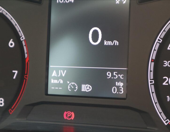 Volkswagen T-Roc CUV 1,5 l 110 kw