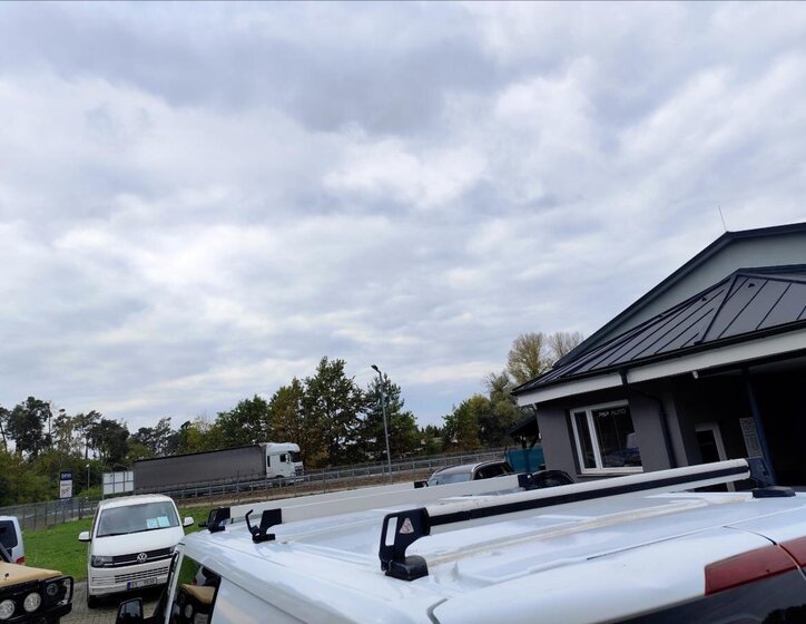 Ford Transit Custom Kombi 2,0 l 96 kw