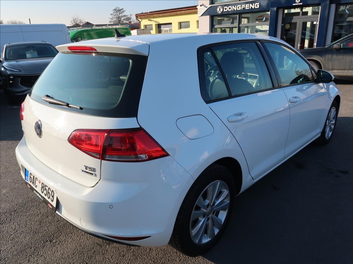 Volkswagen Golf Kombi 1,2 l 81 kw