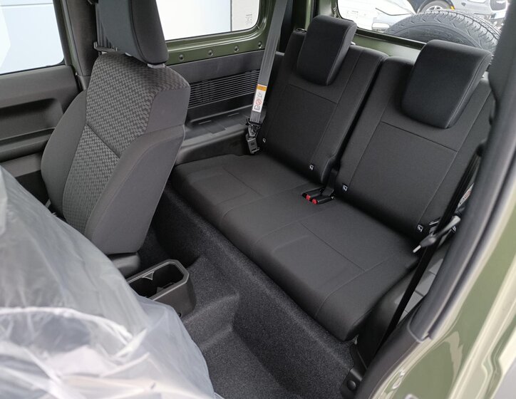 Suzuki Jimny SUV 1,5 l 75 kw