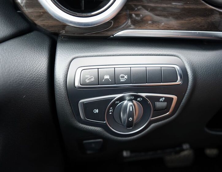 Mercedes-Benz Třídy V 42