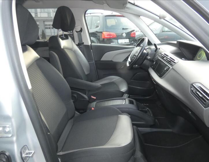 Citroën C4 Picasso 10