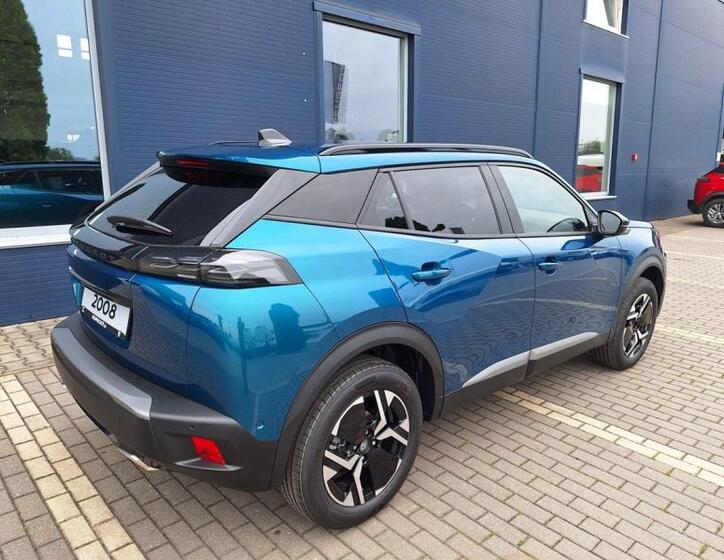 Peugeot 2008 7