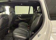 BMW X7 Kombi 3,0 l 250 kw