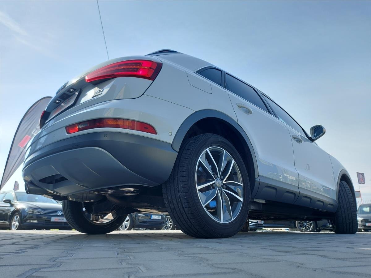 Audi Q3 SUV / Terénní 2,0 l 110 kw