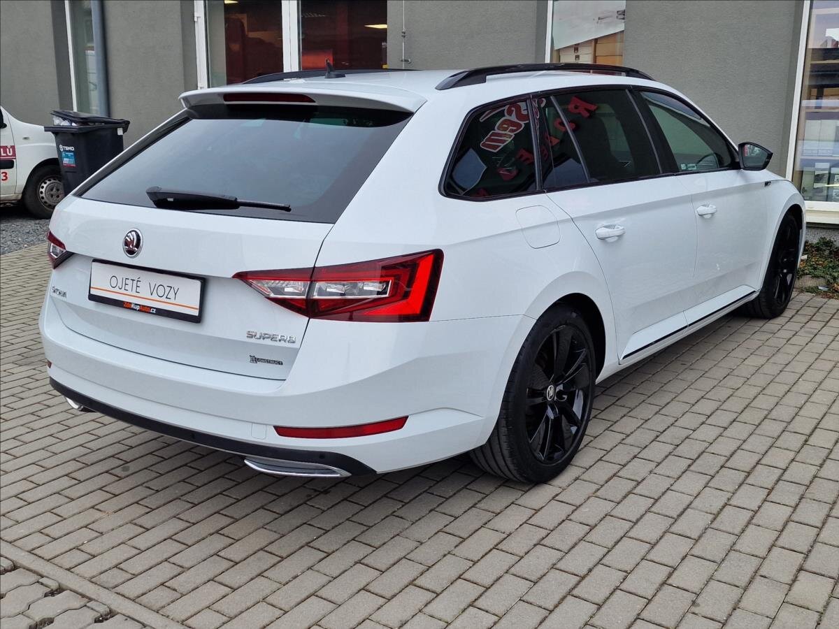 Škoda Superb Kombi 2,0 l 110 kw