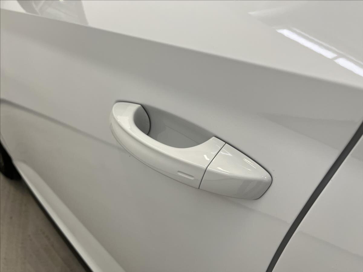 Škoda Kamiq SUV 1,5 l 110 kw