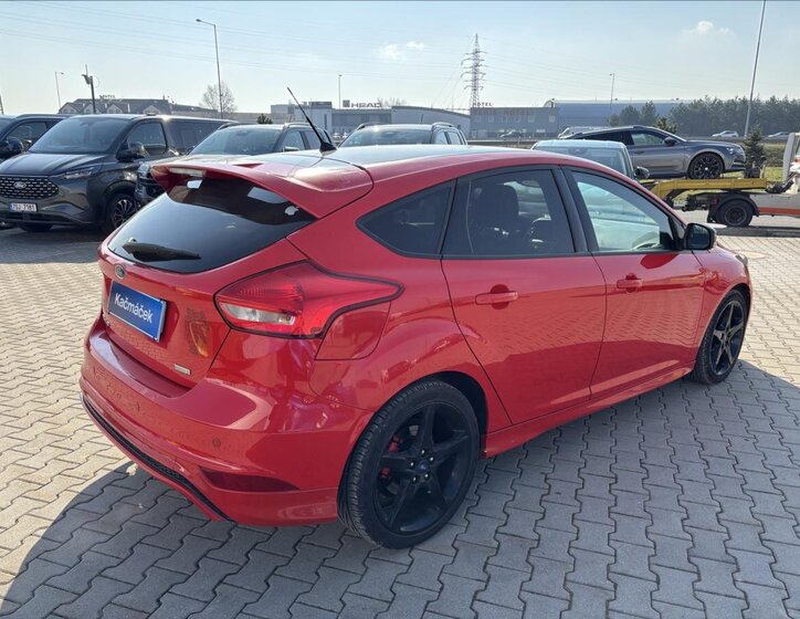 Ford Focus Hatchback 1,5 l 110 kw