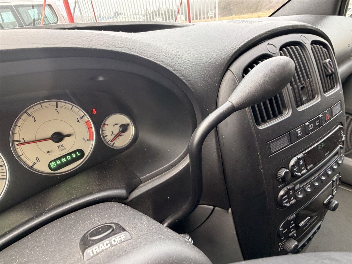 Chrysler Grand Voyager MPV 2,8 l 110 kw