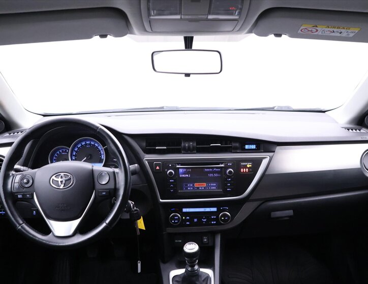 Toyota Auris Hatchback 1,3 l 73 kw