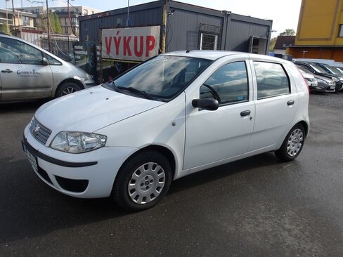 Fiat Punto Hatchback 1,2 l 44 kw