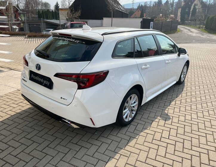 Toyota Corolla Kombi 1,8 l 72 kw