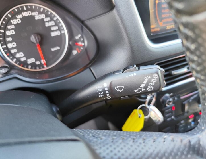 Audi Q5 Kombi 3,0 l 176 kw