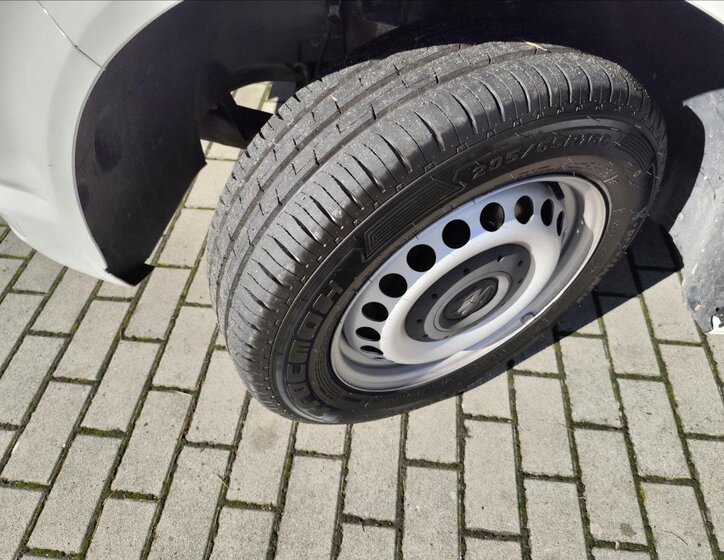 Volkswagen Transporter Ostatní 2,0 l 84 kw