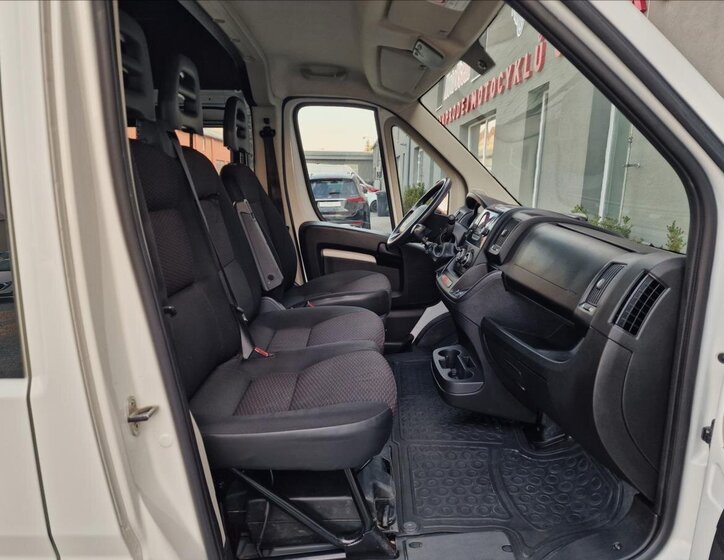 Citroën Jumper Skříň 2,2 l 103 kw