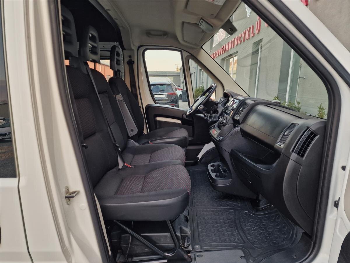 Citroën Jumper Skříň 2,2 l 103 kw