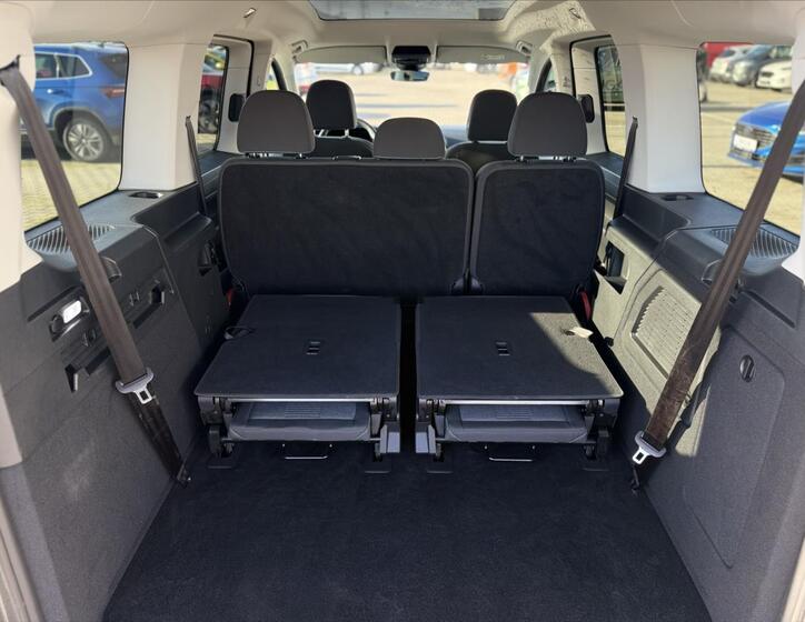 Ford Tourneo Connect 11