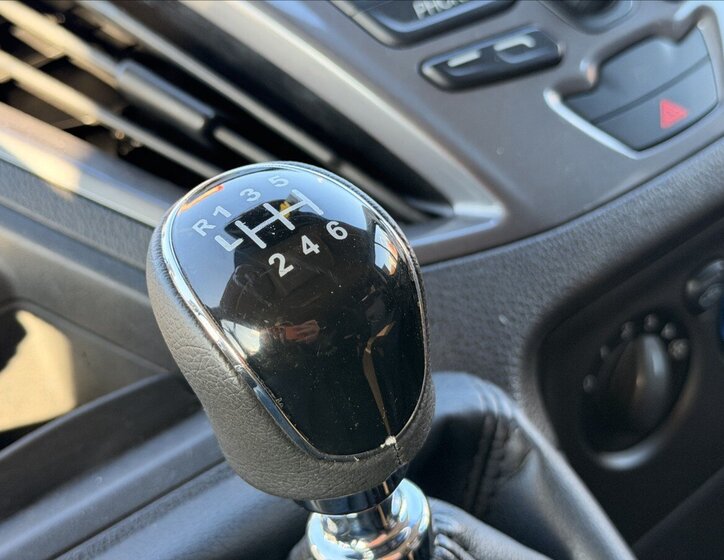 Ford Transit Custom 12