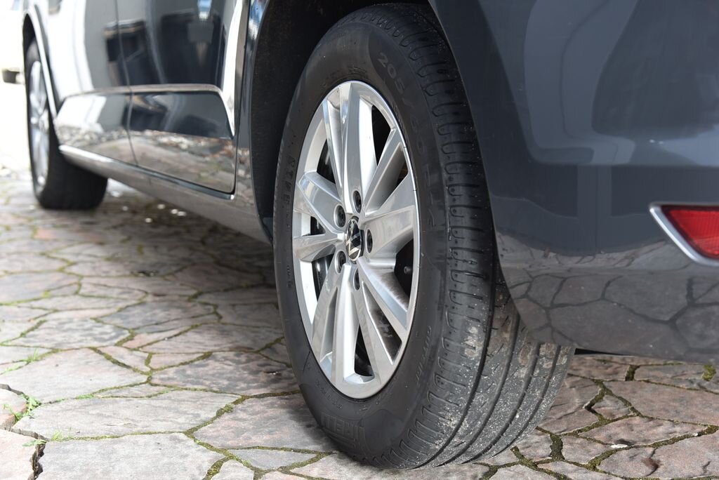 Volkswagen Touran MPV 2,0 l 90 kw