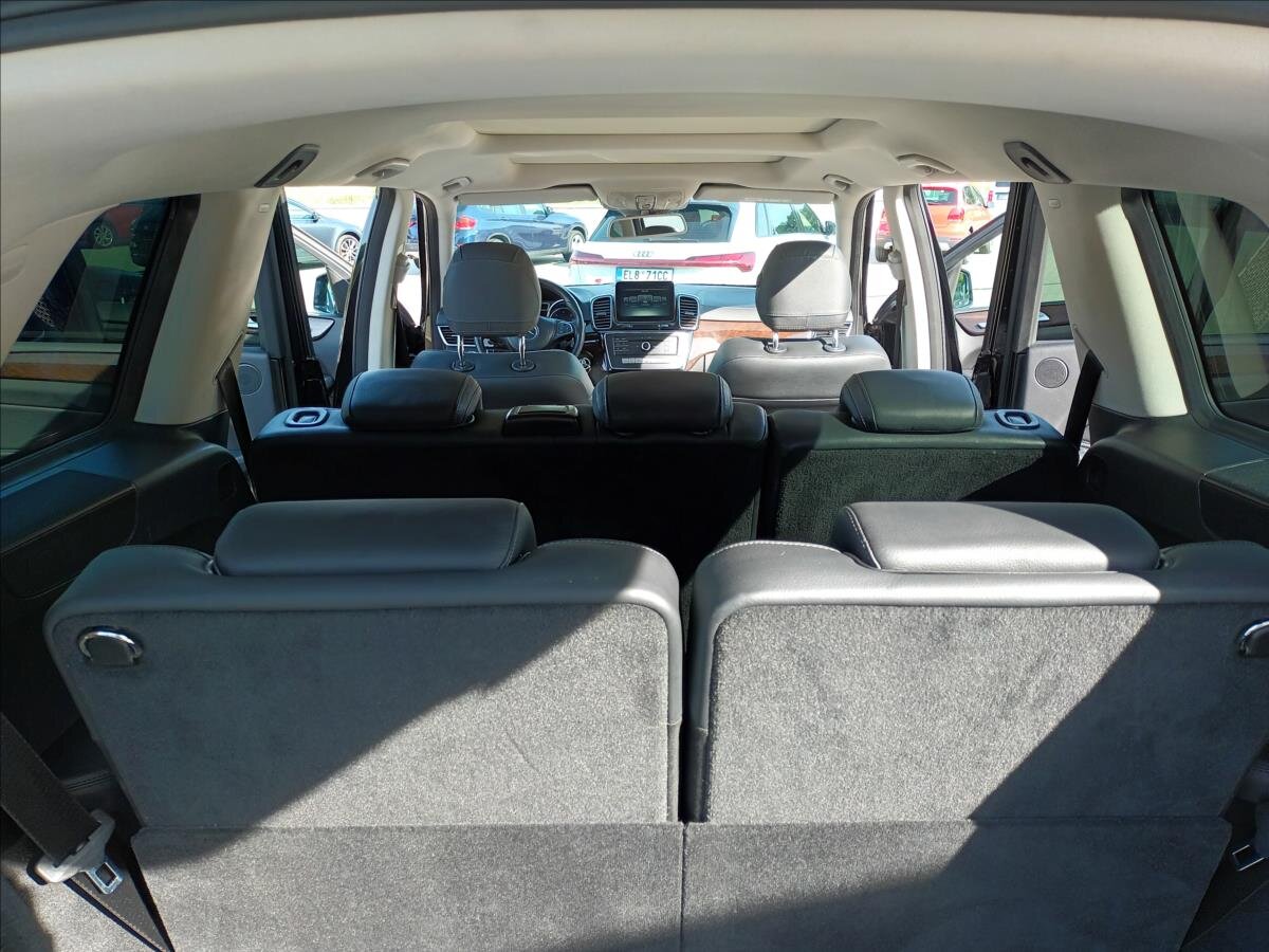 Mercedes-Benz GLS SUV / Terénní 3,0 l 190 kw