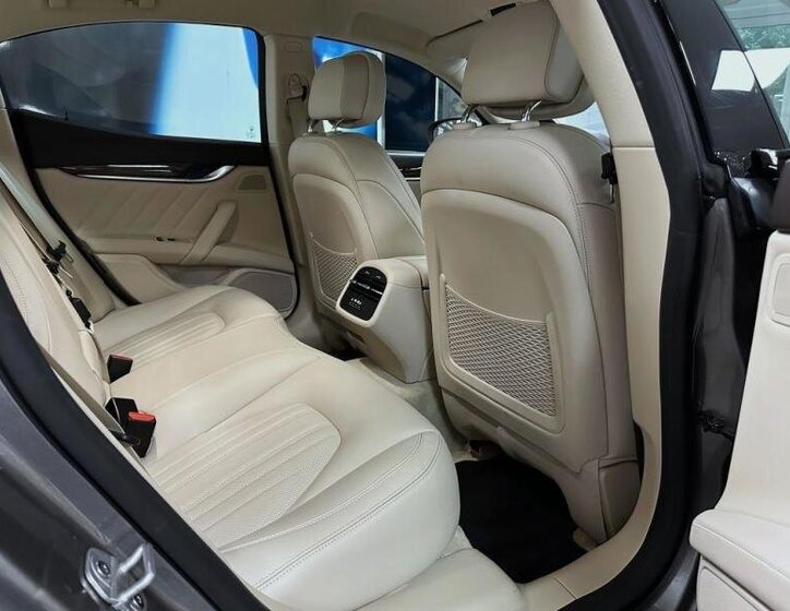 Maserati Ghibli Ostatní 3,0 l 316 kw