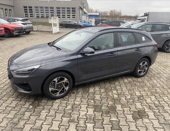 Hyundai i30 Kombi 1,5 l 71 kw