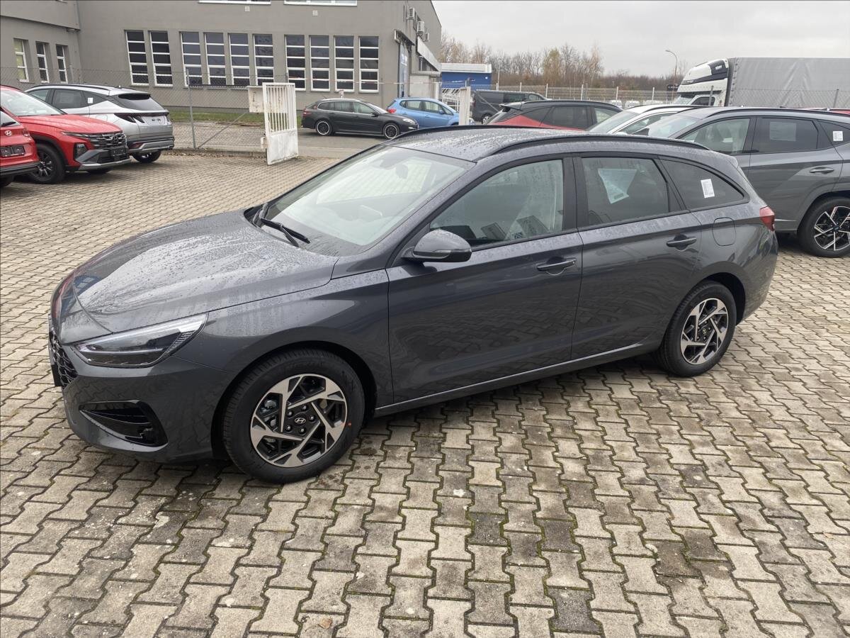 Hyundai i30 Kombi 1,5 l 71 kw