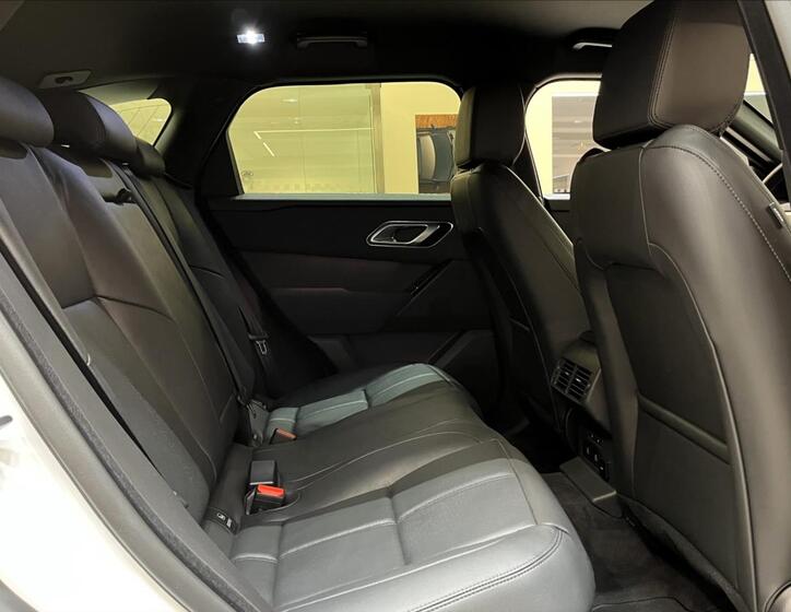 Land Rover Range Rover Velar 24