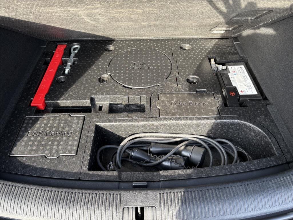 MG EHS SUV 1,5 l 119 kw