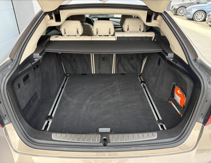 BMW Řada 3 Liftback 3,0 l 230 kw