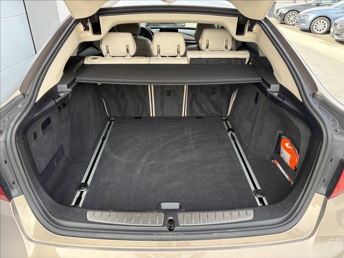 BMW Řada 3 Liftback 3,0 l 230 kw