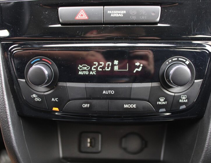 Suzuki Vitara SUV 1,6 l 88 kw