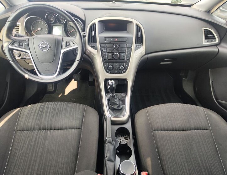 Opel Astra Hatchback 1,4 l 74 kw