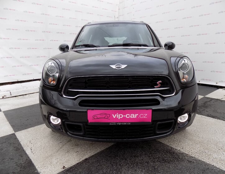 Mini Countryman 5