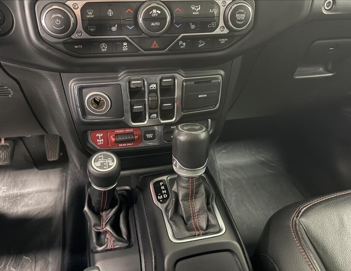 Jeep Wrangler Ostatní 2,0 l 200 kw