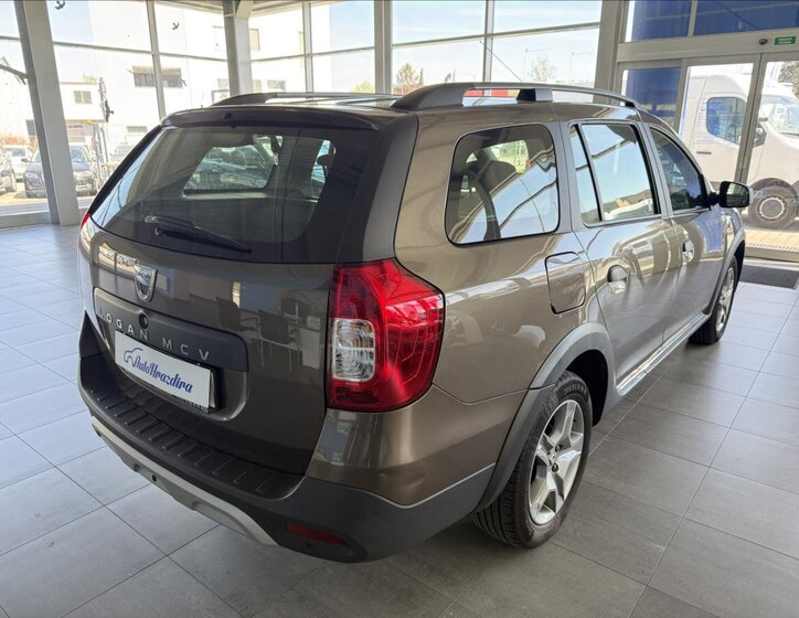 Dacia Logan Kombi 898,0 66 kw