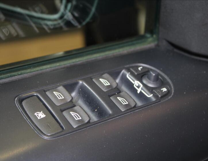 Land Rover Freelander 12