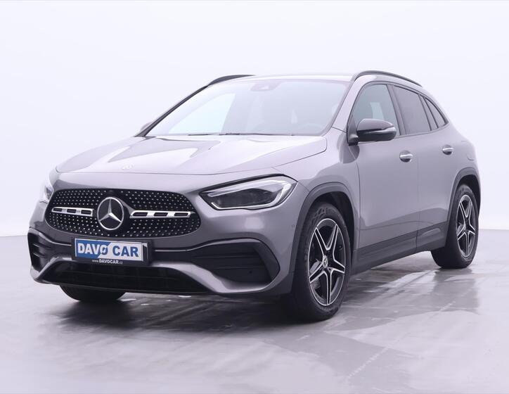 Mercedes-Benz GLA 3