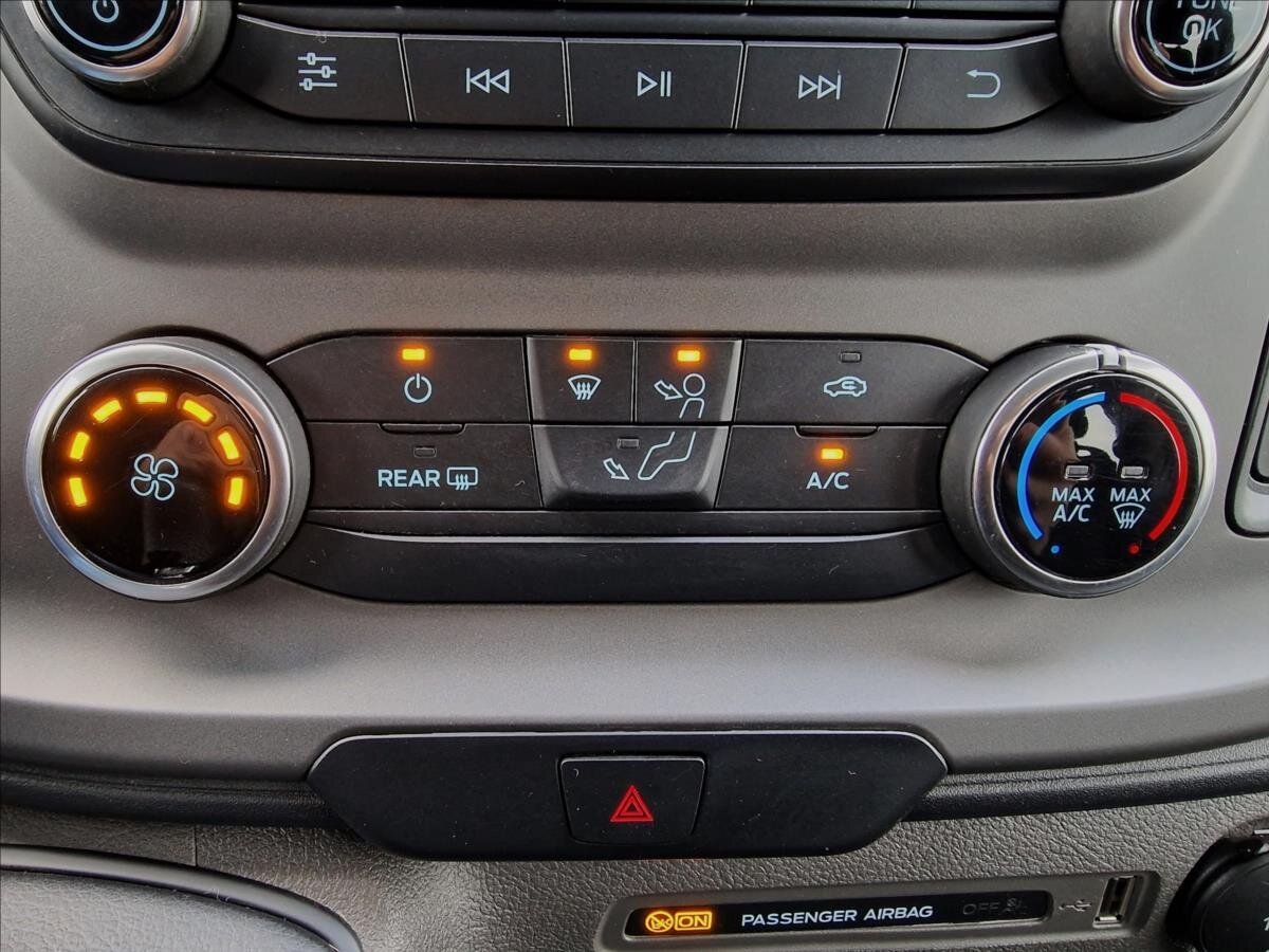 Ford Transit Custom VAN-Minibus 2,0 l 95 kw