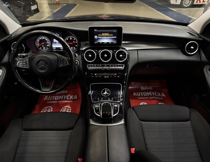 Mercedes-Benz Třídy C Kombi 1,6 l 100 kw