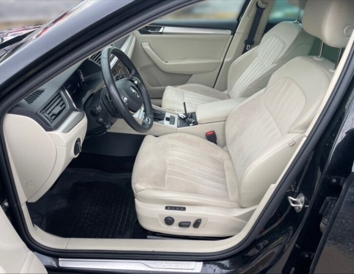 Škoda Superb Kombi 2,0 l 147 kw