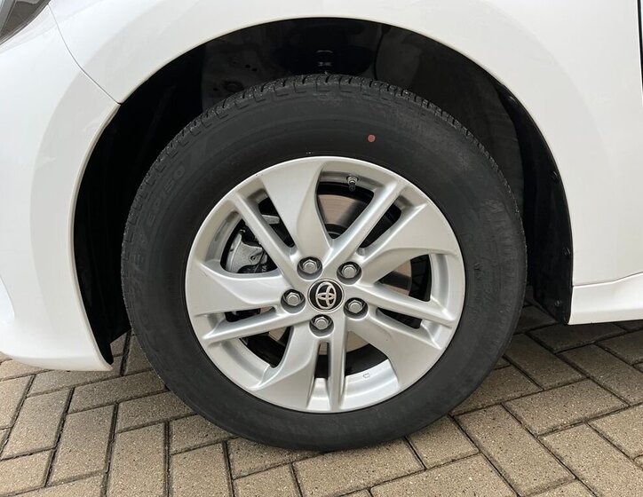 Toyota Yaris Hatchback 1,5 l 68 kw