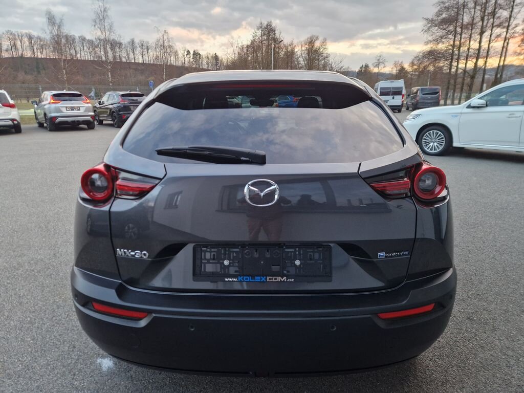 Mazda MX-30 SUV / Terénní 0,0 107 kw
