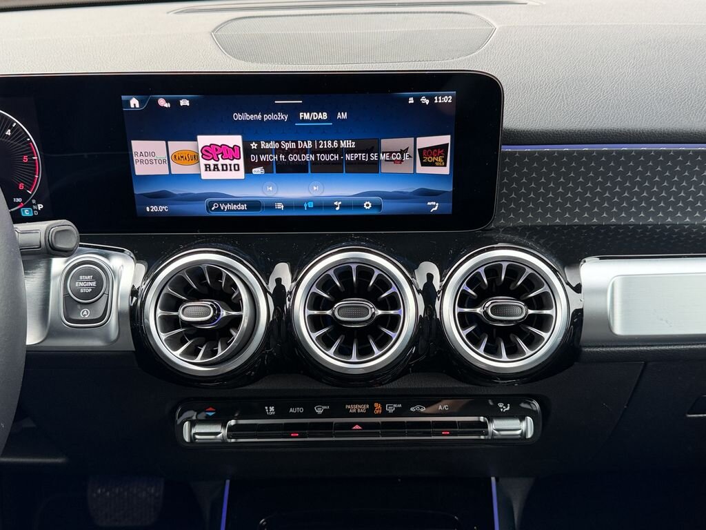 Mercedes-Benz GLB SUV / Terénní 2,0 l 110 kw