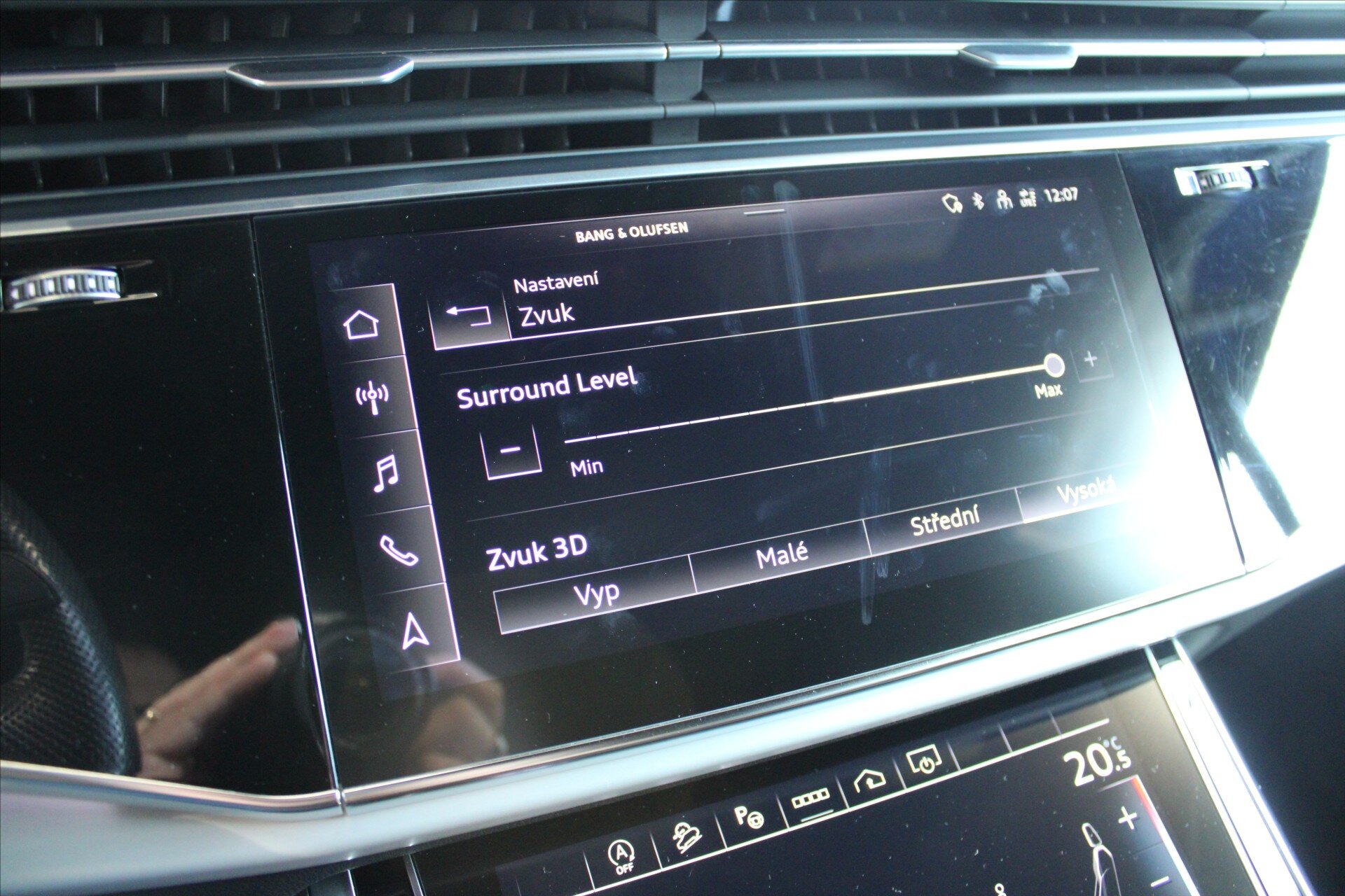 Audi Q8 SUV 3,0 l 210 kw